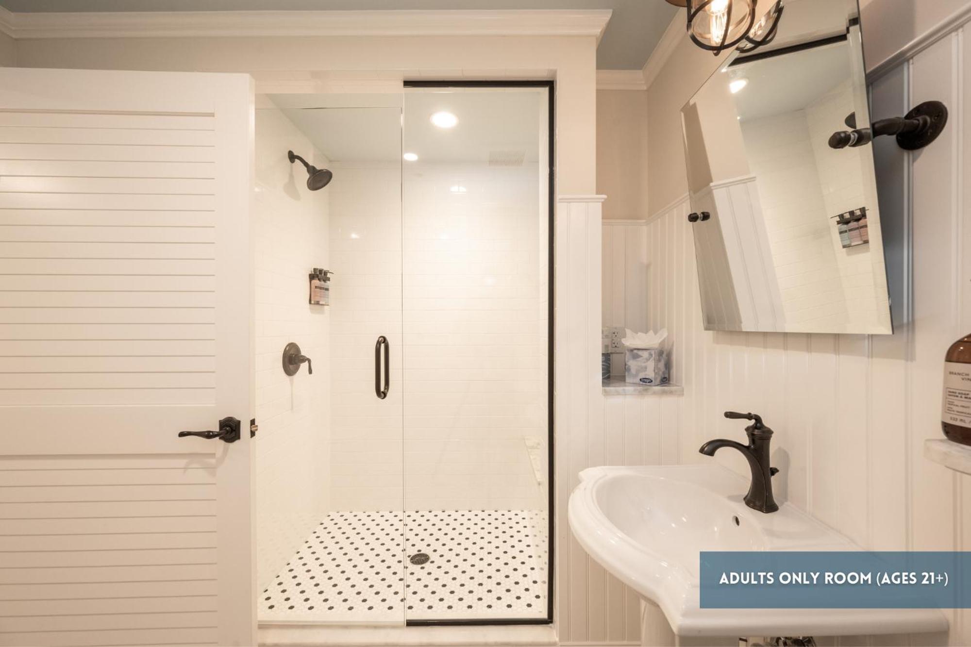 Grassy Flats Resort & Beach Club Marathon Room photo